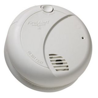 First Alert SA710CN Battery Operated Smoke Alarm with Photoelectric Sensor