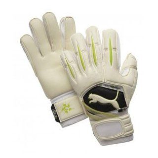 PUMA Powercat 1.10 Protect Goalkeeper Gloves : Soccer Goalie Gloves : Sports & Outdoors