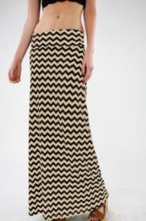 Womens Promesa Zig Zag Chevron Print Maxi Skirt (Small, Taupe/Black) at  Womens Clothing store