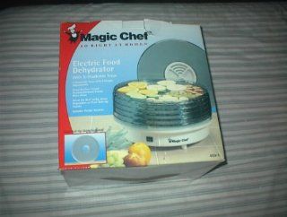 MAGIC CHEF ELECTRIC FOOD DEHYDRATOR 469 1: Kitchen & Dining