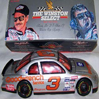 Dale Earnhardt Limited Edition Silver Diecast Car 124 Sports & Outdoors