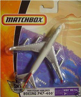 Matchbox MBX Metal Sky Busters Mini (4.5" W x 4" L x 1.5" H) Die Cast Plane # 18 of 36   Northwest Airlines Boeing 747 400: Toys & Games