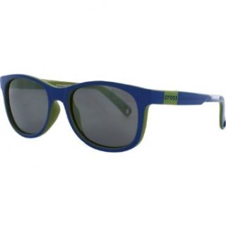 Crocs C010 Kids Sports Sunglasses/Eyewear   Shiny Sea Blue & Parrot Green/Smoke Flash Mirror / One Size Fits All Clothing