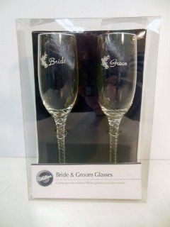 Wilton 120 820 Bride & Groom Glasses: Kitchen & Dining