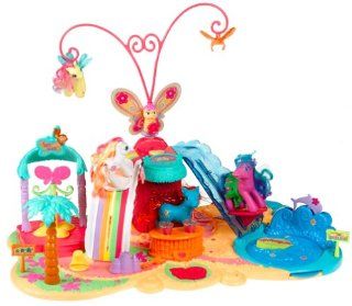 My Little Pony Butterfly Island Adventure Playset with 3 Bonus Ponies: Toys & Games