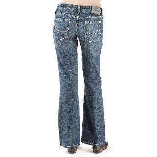 Signature By Levi Strauss & Co.   Women's Low rise Bootcut Jeans: Sports & Outdoors