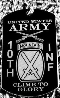 US Army: 10th Mountain Division   Climb to Glory Dog Tag Necklace (Silver Color): Dog Tag Impressions: Jewelry
