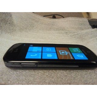Samsung Focus I917 Unlocked Phone with Windows 7 OS, 5 MP Camera, and Wi Fi  No Warranty (Black) Cell Phones & Accessories