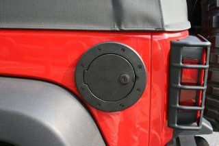 Rugged Ridge 11425.06 Black Aluminum Locking Fuel Door Cover: Automotive