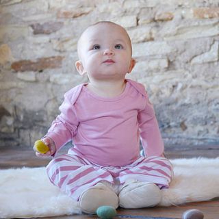 fine organic merino wool baby top by lana bambini