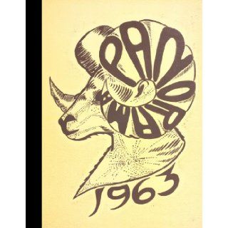 (Black & White Reprint) 1963 Yearbook: Booker T. Washington High School, Dallas, Texas: Booker T. Washington High School 1963 Yearbook Staff: Books