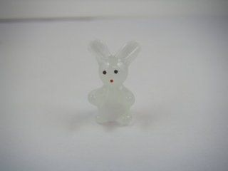 Ganz Miniature Glass Animals Figurine   White Glass Bunny: Toys & Games
