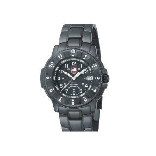 Luminox Men's F 117 Nightawk 3402 Black Stainless Steel Swiss Quartz Watch with Black Dial: Luminox: Watches