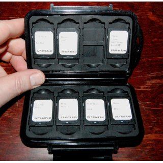 Pelican 0910 015 110 Memory Card Case   Polycarbonate   Black   16 Memory Card : Camera Cases : Camera & Photo