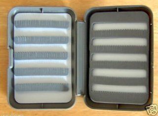C & F STYLE FLY BOX HOLDS 230 PLUS FLIES : Fly Fishing Boxes And Storage : Sports & Outdoors
