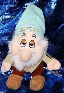 walt Disney 7 Dwarfs Large 13" Dwarf Beanie(Smug Smile NO LIPS) Sleepy: Toys & Games