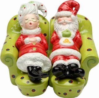 Appletree Design Chilling Out Mrs. Claus and Santa Salt and Pepper Set, 3 Inch, Mrs. Claus and Santa Function As the Shakers: Kitchen & Dining