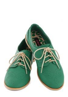 Trips of the Trade Flat in Emerald  Mod Retro Vintage Flats