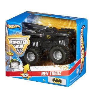 Hot Wheels Monster Jam BOUNTY HUNTER Rev Tredz Official Monster Truck Series 1:43 Scale: Toys & Games