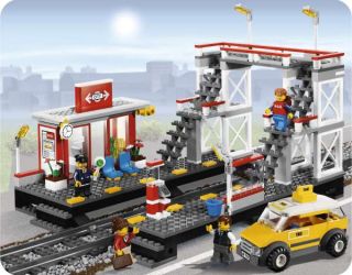LEGO City: Train Station (7937)      Toys