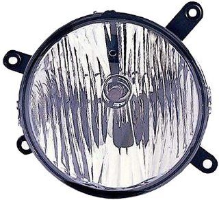 OE Replacement Ford Mustang Passenger Side Fog Light Assembly (Partslink Number FO2593207): Automotive