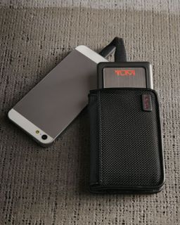 Mobile Power Pack   Tumi