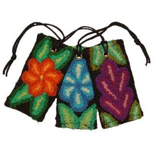 Hand Embroidered Travel Luggage Tag   Fair Trade: Patio, Lawn & Garden