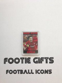 Liverpool 2005 ICONS Fridge Magnet   Luis Garcia : Sports Related Key Chains : Sports & Outdoors