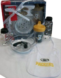 Green Bay Packers NFL Newborn / Infant / Baby 7 Piece Feeding Gift Set w/ Bottle & Bib  Infant And Toddler Sports Fan Apparel  Sports & Outdoors