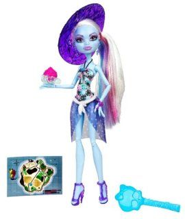 Monster High Skull Shores Abbey Bominable Doll: Toys & Games