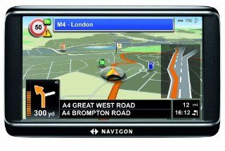 Navigon 70 Premium Live Navigationssystem (12,7 cm (5 Zoll) Display, Europa 44, TMC, Bluetooth, 15 Monate Traffic Live, Events Live, Tanken Live): Navigation & Car HiFi