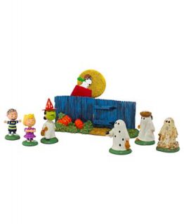 Department 56 Peanuts Halloween Flying Snoopy Collectible Figurines