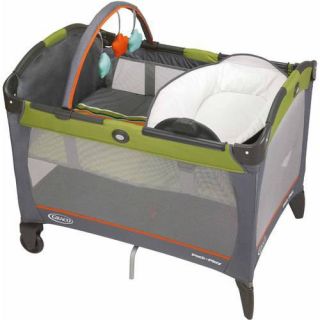Graco Pack 'N Play Playard with Reversible Napper and Changer, Gecko