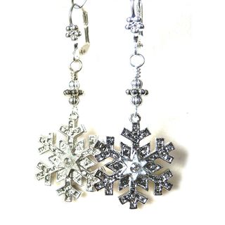 Palmtree Gems Jessica Snowflake Dangle Earrings 6f85c62e b188 4f24