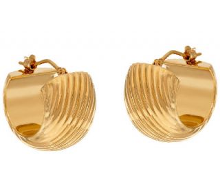 Oro Nuovo Ribbed Huggie Hoop Earrings, 14K —